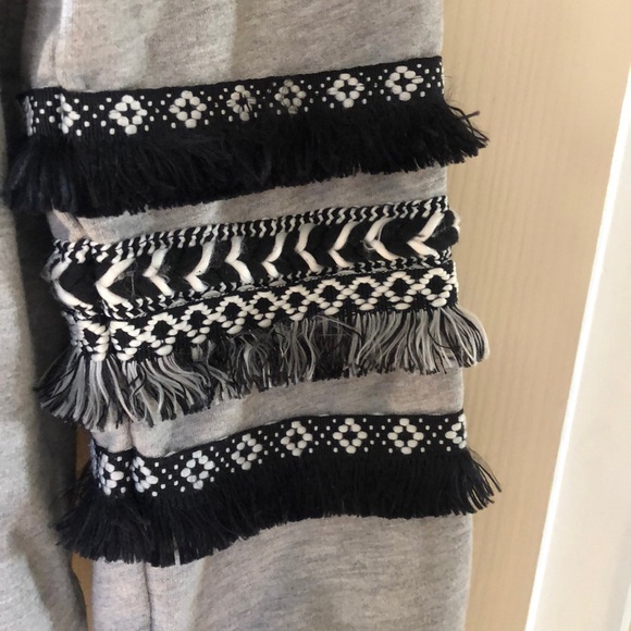 Anthropologie fringed sleeve LS shirt - Picture 6 of 7